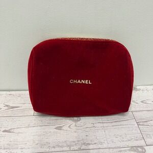 Chanel Beaute Red Velvet Cosmetic Pouch Gold Logo Makeup Bag CC Charm